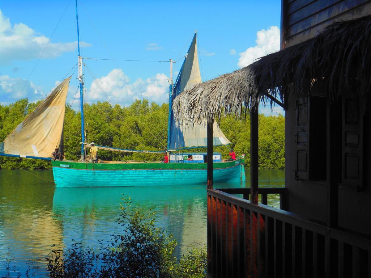 Hotel Trecicogne Morondava Exteriér fotografie